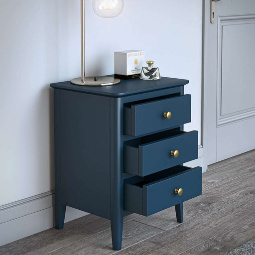 Berkshire 3 Drawer Bedside - The Furniture Mega Store 